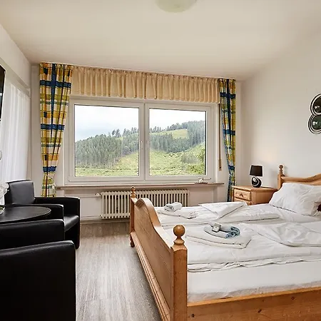 Haus Am Einberg 3*
